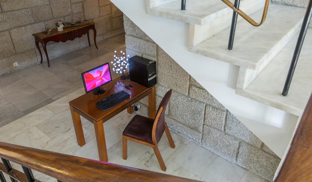 Hotel Parador Santa Catarina Miranda do Douro Εξωτερικό φωτογραφία
